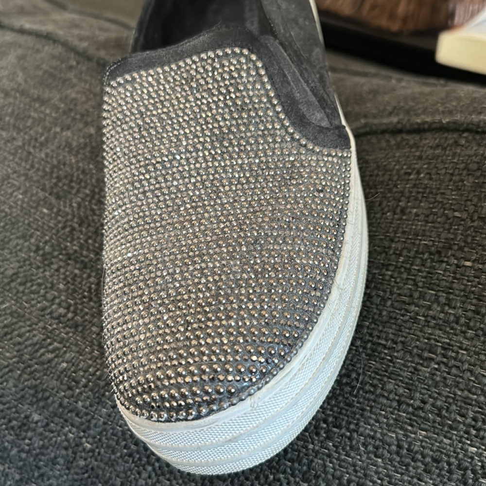 Woman’s Sketcher Slip On Memory Foam Shoe Size 9 … - image 5